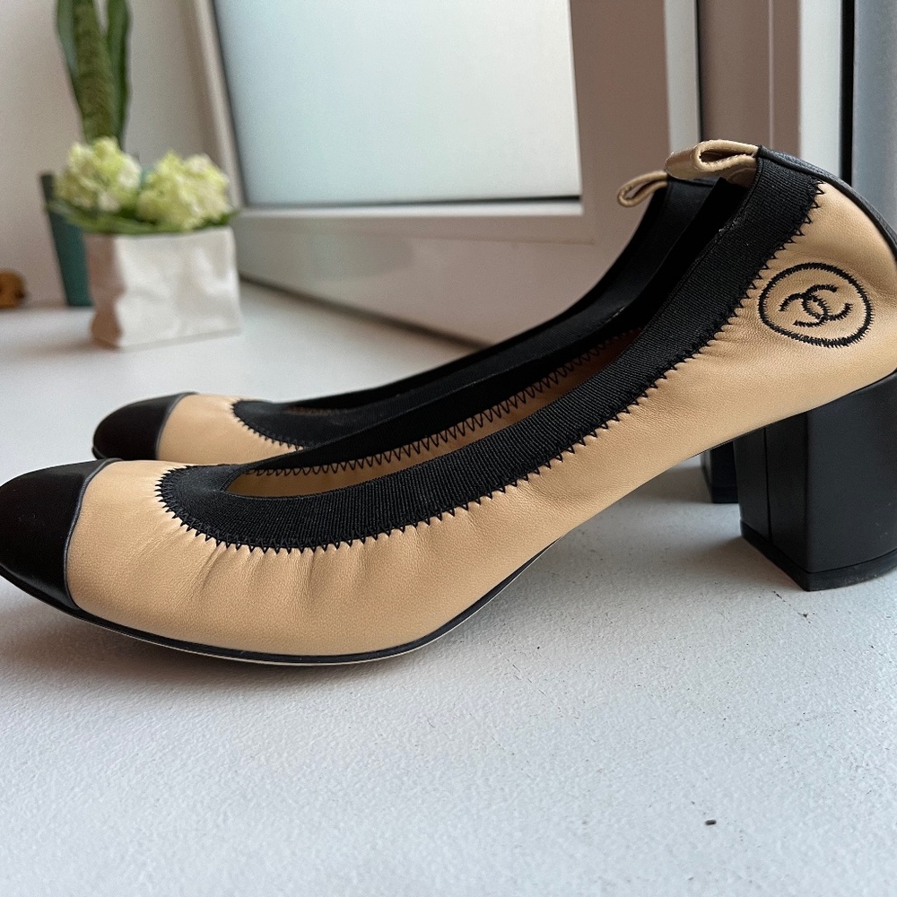Chanel Spirit Two-Tone Stretch Cap Toe Pump (NEW)